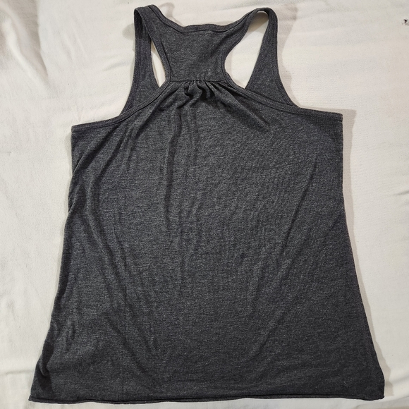 Like new Orangetheory tank top.  Size Medium. - Picture 3 of 5